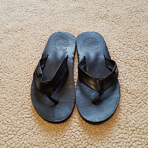 emu flip flop slippers